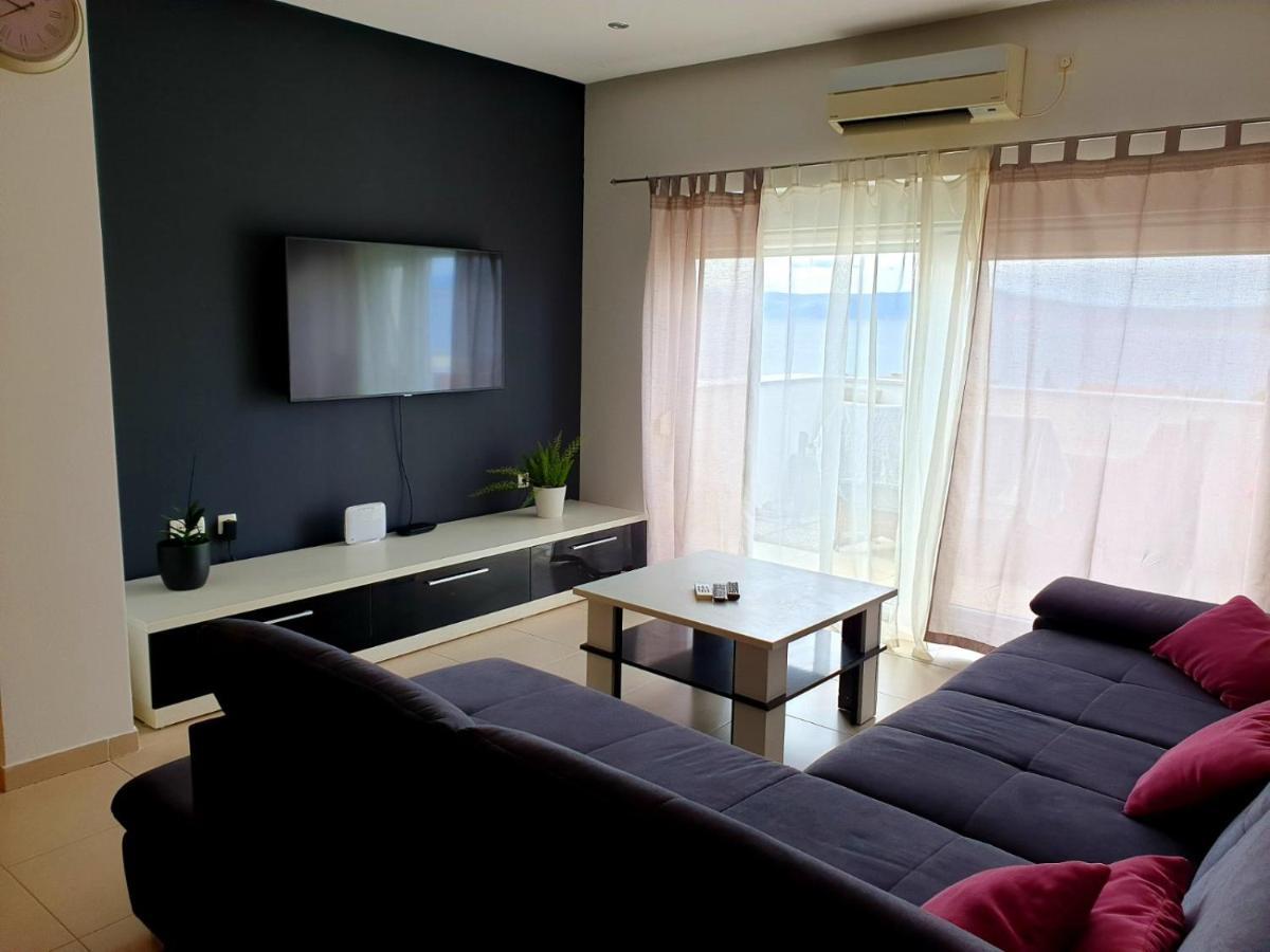 Apartman Lara Crikvenica Exterior photo
